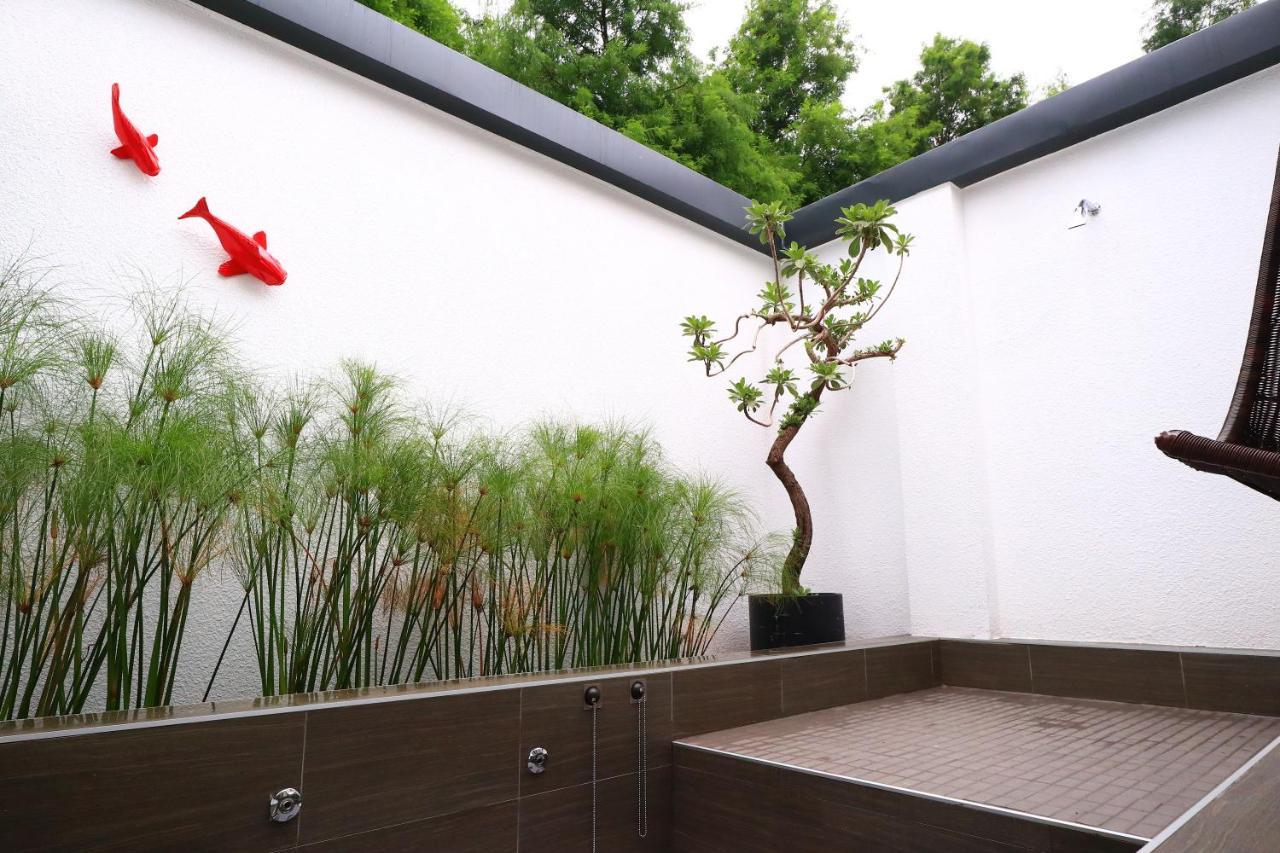Shu Xin Motel Nantou Eksteriør billede